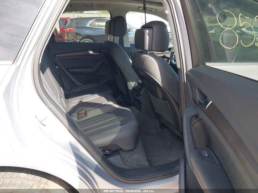 AUDI Q5 - zdjęcie 8