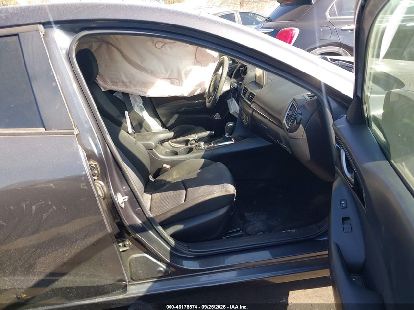 MAZDA MAZDA3 2016 VIN 3MZBM1J78GM262013