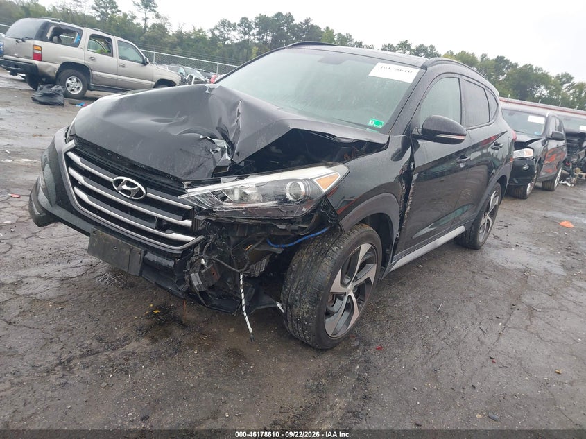 2018 Hyundai Tucson Value, Front End, IAAI, VIN KM8J33A27JU722844 — photo 2