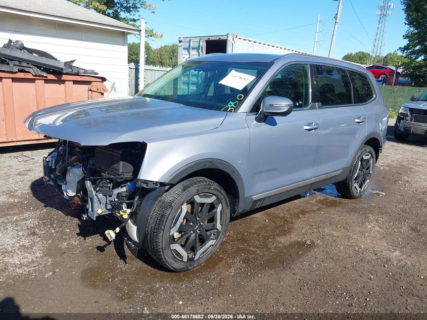 Vin: 5xyp6dgc7pg373335, lot: 46678542, kia telluride s 20232