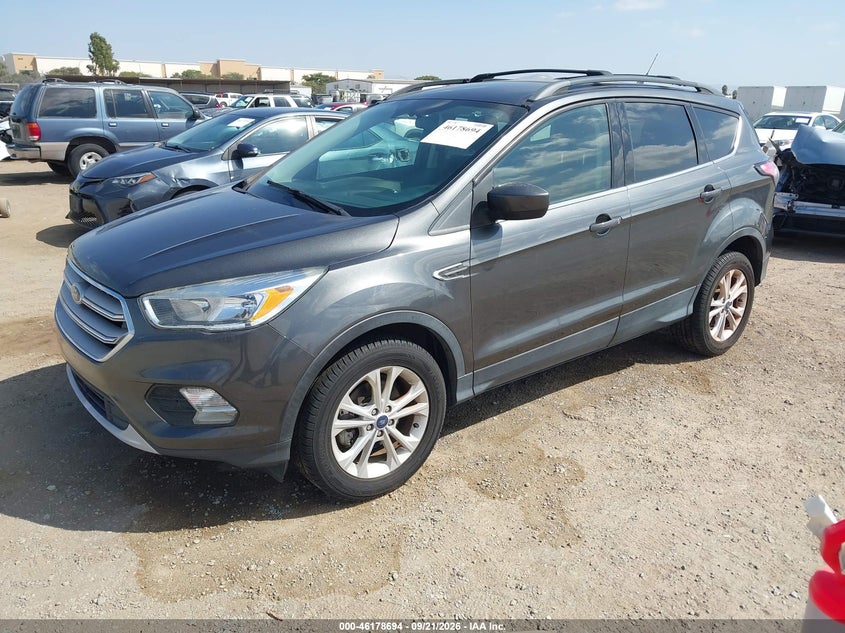 Vin: 1fmcu0gd6jud29690, lot: 46678554, ford escape se 20182