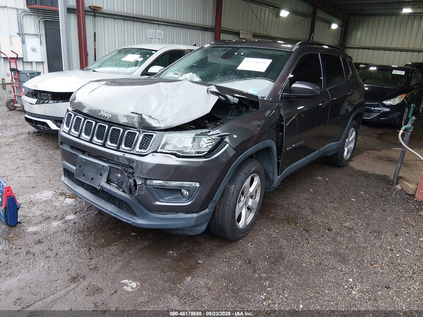 Vin: 3c4njdbb3jt282731, lot: 46678558, jeep compass latitude 4x4 20182