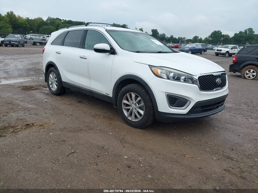 Vin: 5xypgda32hg255104, lot: 46678654, kia sorento 2.4l lx 2017 img_1