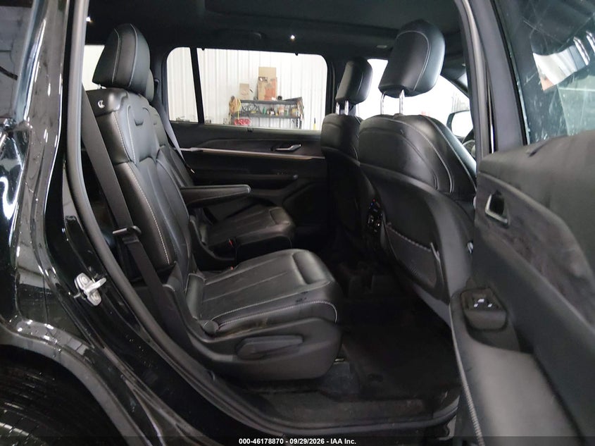JEEP GRAND CHEROKEE L - zdjęcie 8