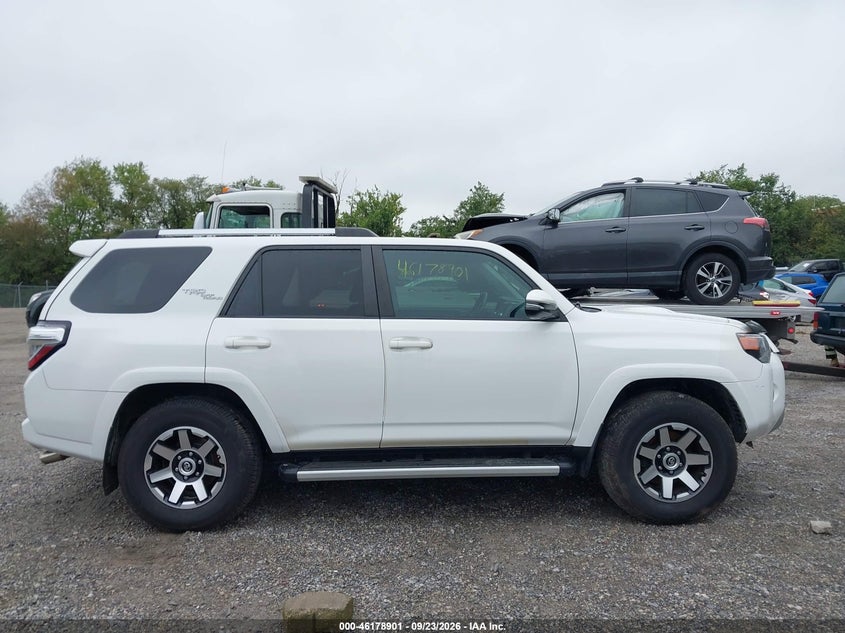 TOYOTA 4RUNNER - zdjęcie 13