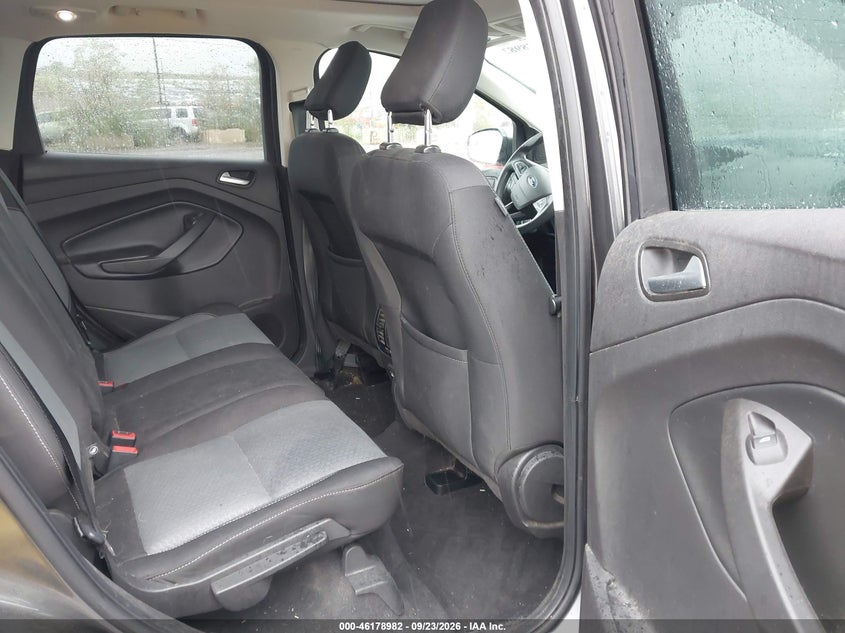 2018 FORD ESCAPE SE · Фото 8