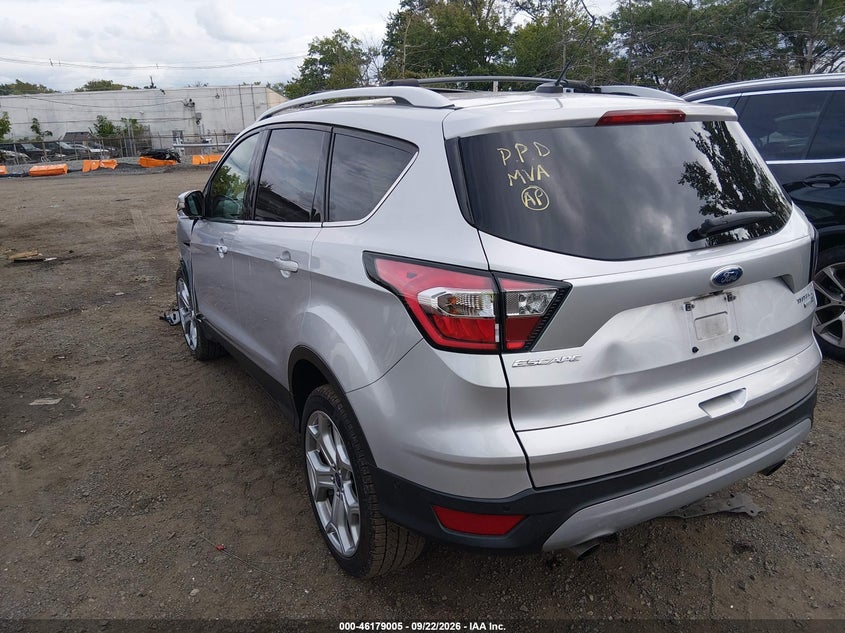 Vin: 1fmcu9j96hud99953, lot: 46678865, ford escape titanium 20173