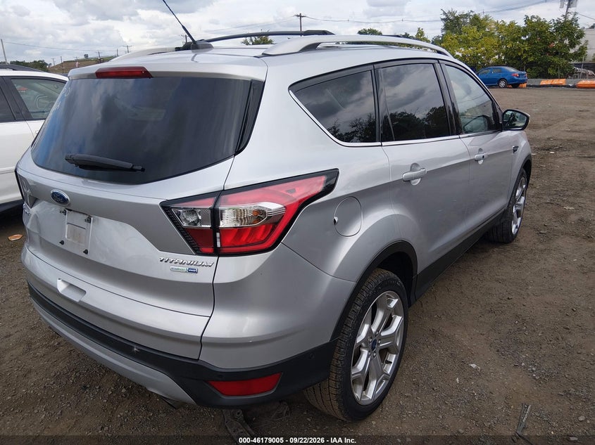 Vin: 1fmcu9j96hud99953, lot: 46678865, ford escape titanium 20174