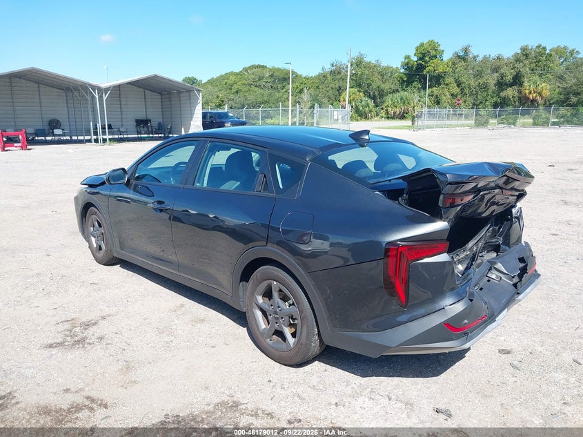 Vin: 3kpft4de0se131356, lot: 46678872, kia k4 lxs 20253