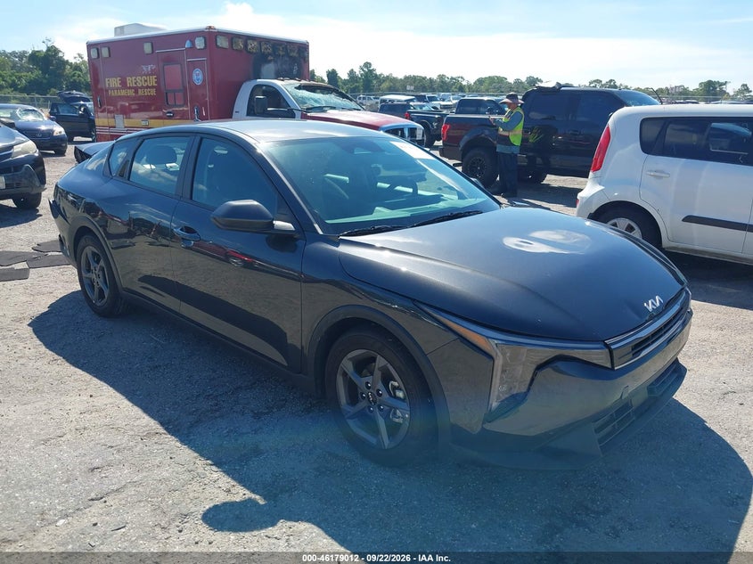 2025 KIA K4 LXS