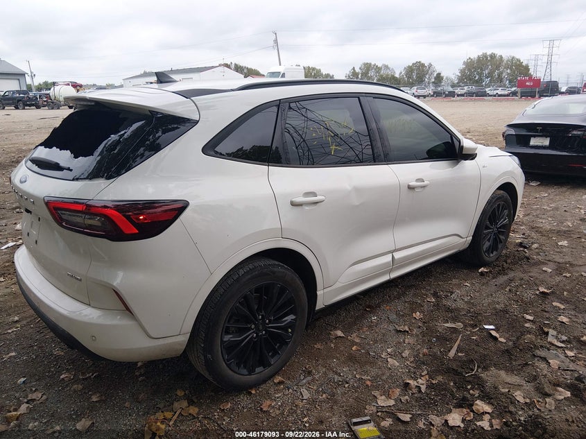 Vin: 1fmcu9pa3pub42345, lot: 46678953, ford escape st-line elite 20234