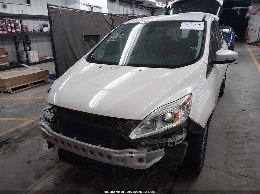 2017 FORD C-MAX HYBRID TITANIUM · Фото 6