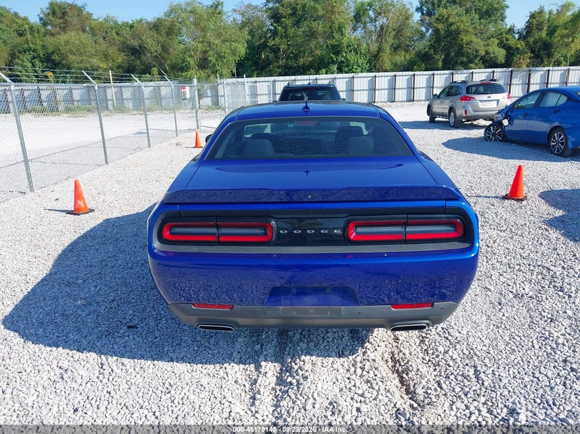 DODGE CHALLENGER 2018 VIN 2C3CDZAGXJH271554