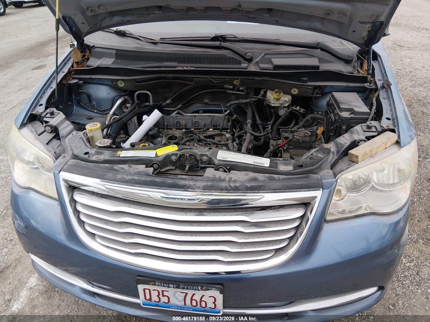 CHRYSLER TOWN & COUNTRY 2012 VIN 2C4RC1CG1CR209416