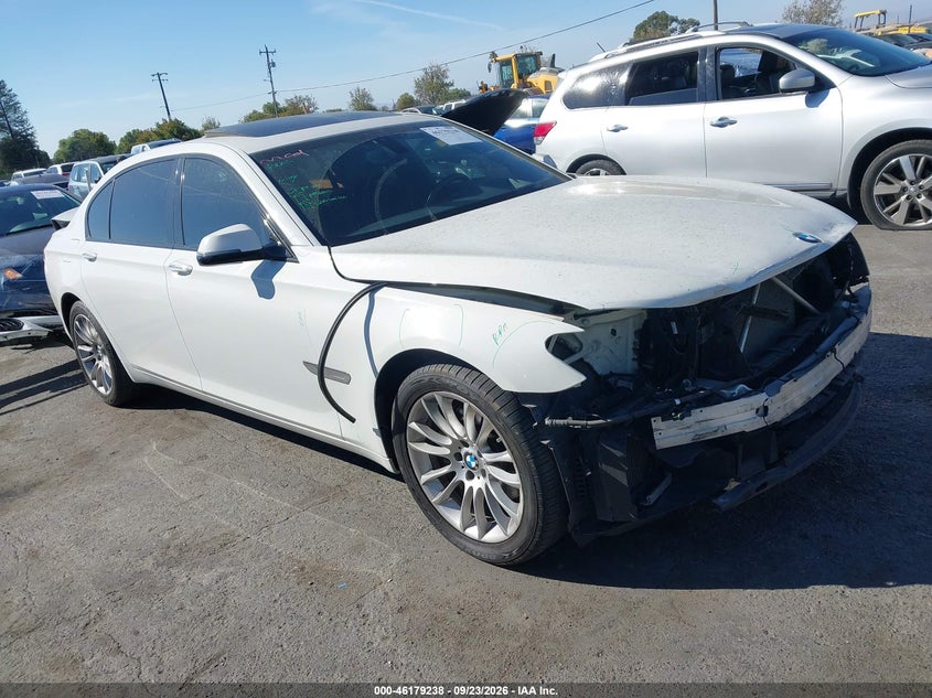 Vin: wbaye4c58fd947420, lot: 46679098, bmw 740li 2015 img_1
