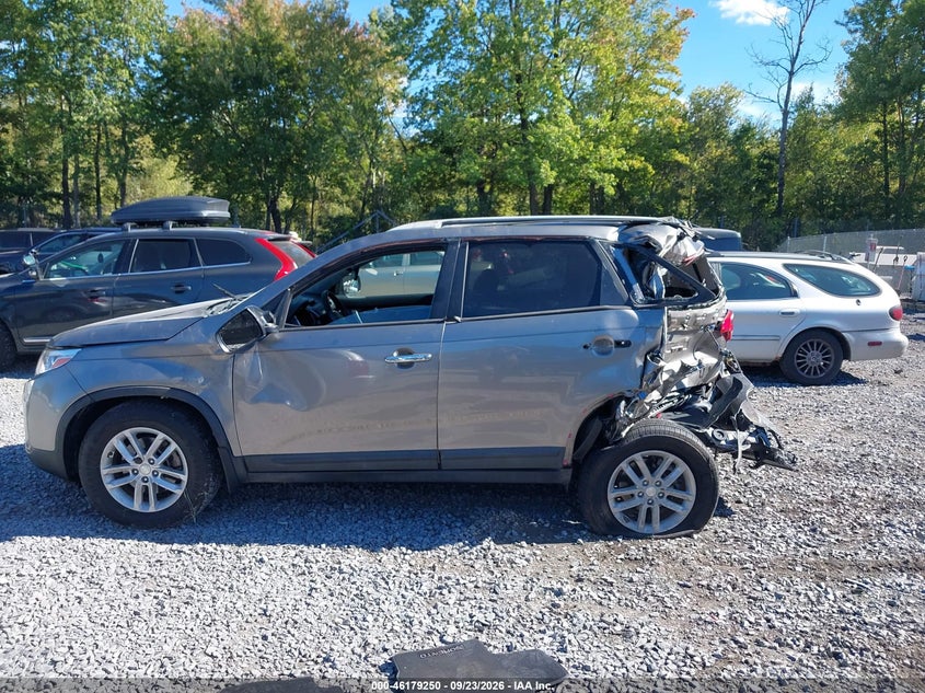 KIA SORENTO 2015 VIN 5XYKT3A67FG660236