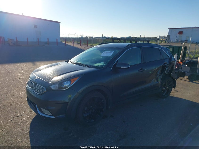 Vin: kndcc3lc3j5140639, lot: 46679126, kia niro ex 20182