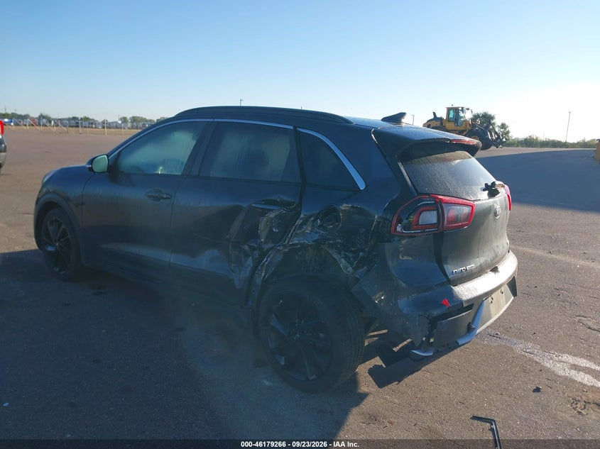 Vin: kndcc3lc3j5140639, lot: 46679126, kia niro ex 20183