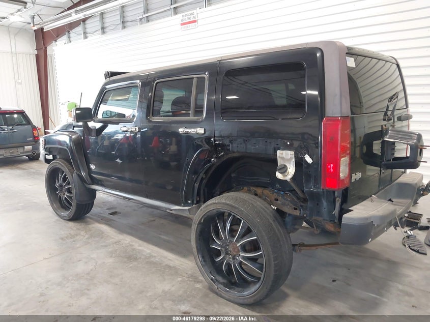 2007 HUMMER H3 SUV · Фото 3