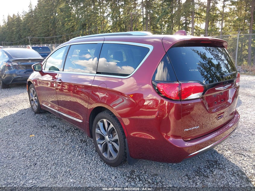 Vin: 2c4rc1gg7hr777929, lot: 46679211, chrysler pacifica limited 20173