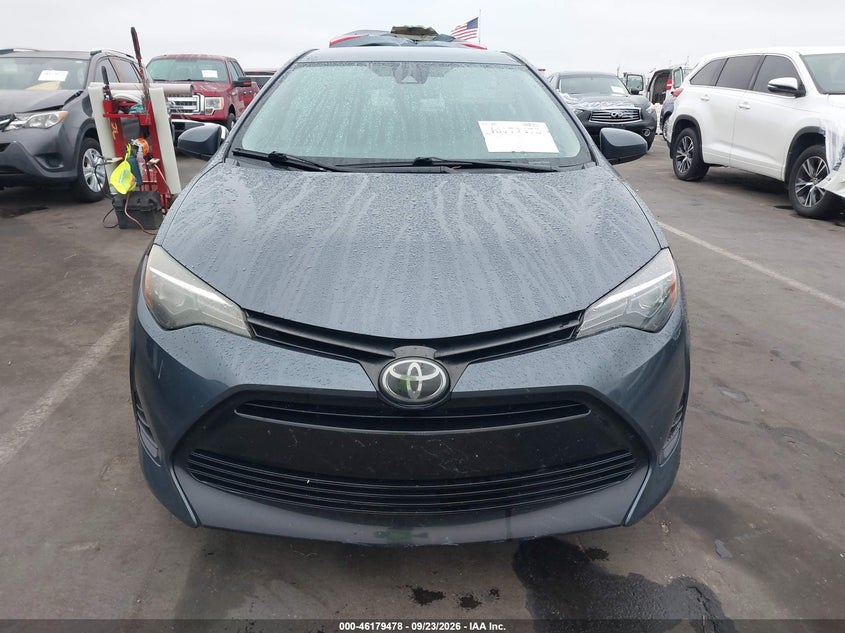 TOYOTA COROLLA - zdjęcie 13