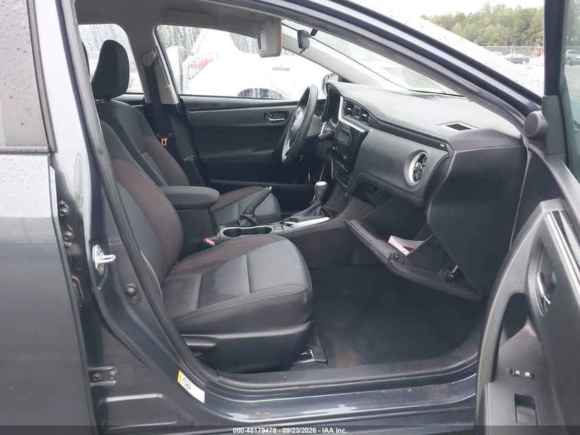 TOYOTA COROLLA - zdjęcie 5