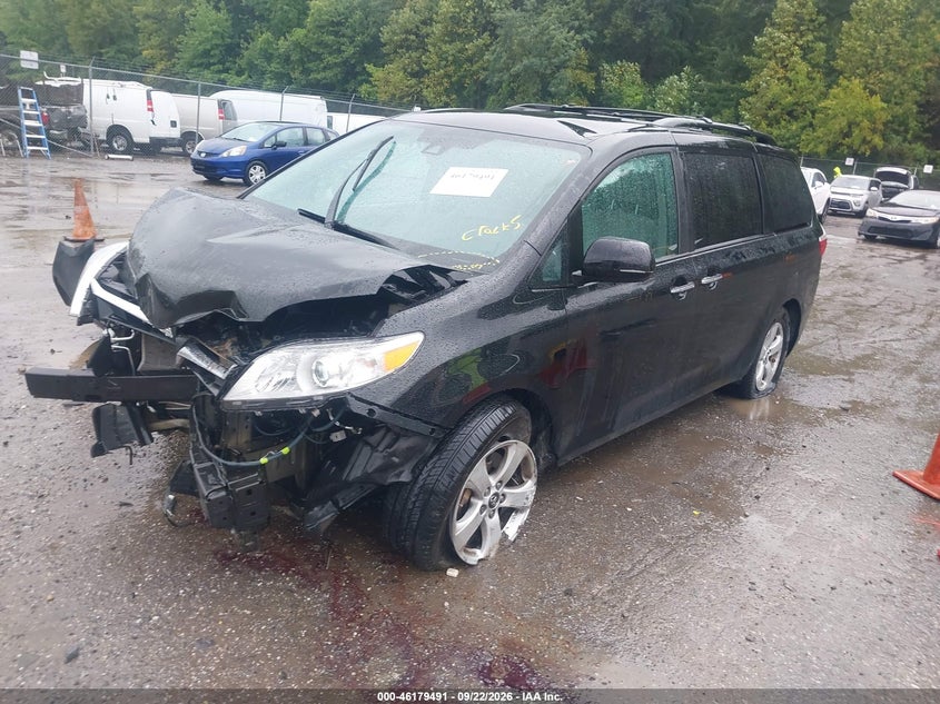 Vin: 5tdkz3dc2ls048105, lot: 46679351, toyota sienna le 20202