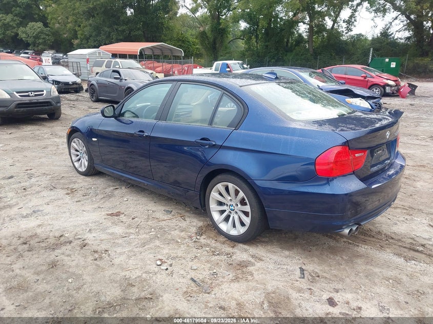 Vin: wbaph7c50be675972, lot: 46679364, bmw 328i 20113