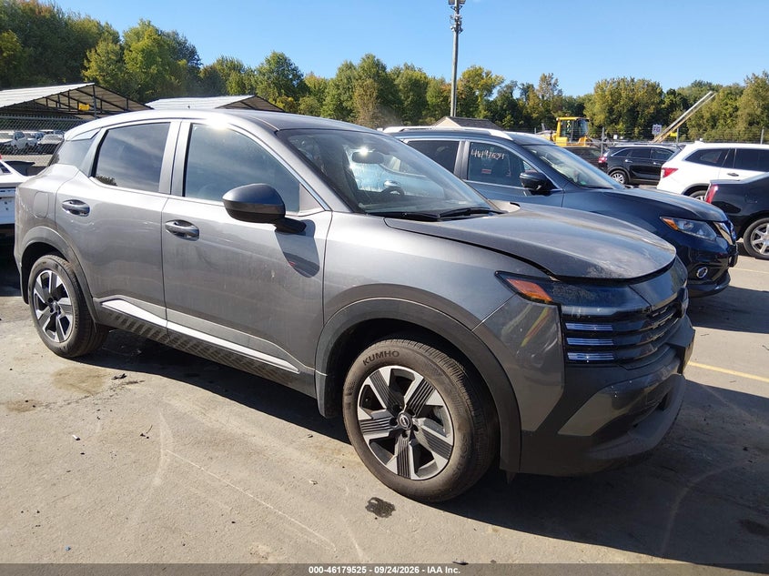 Vin: 3n8ap6cb3sl358137, lot: 46679385, nissan kicks sv intelligent awd 2025 img_1