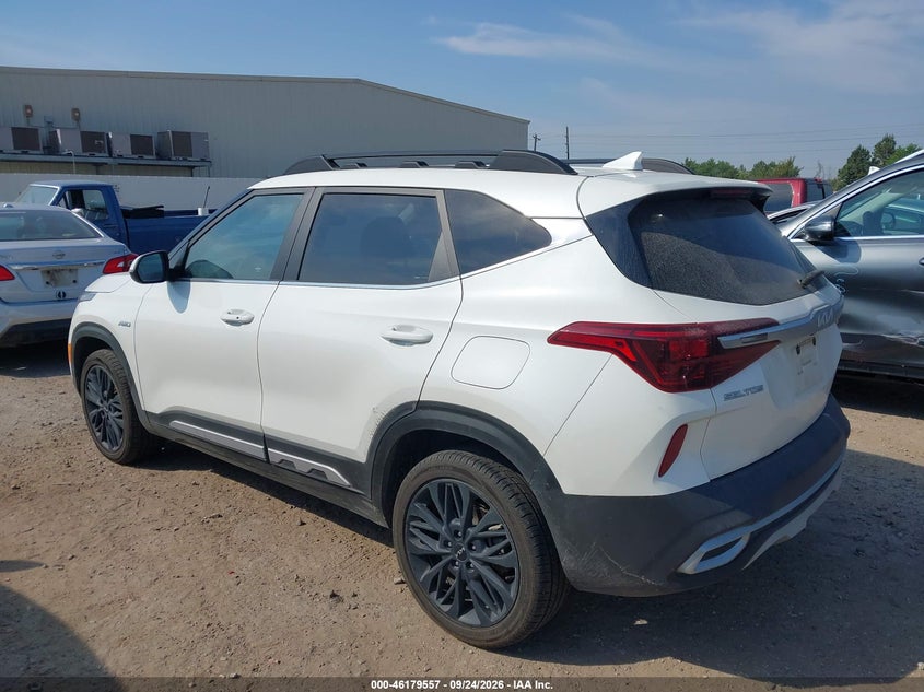 Vin: kndeuca24p7370218, lot: 46679417, kia seltos nightfall edition 20233