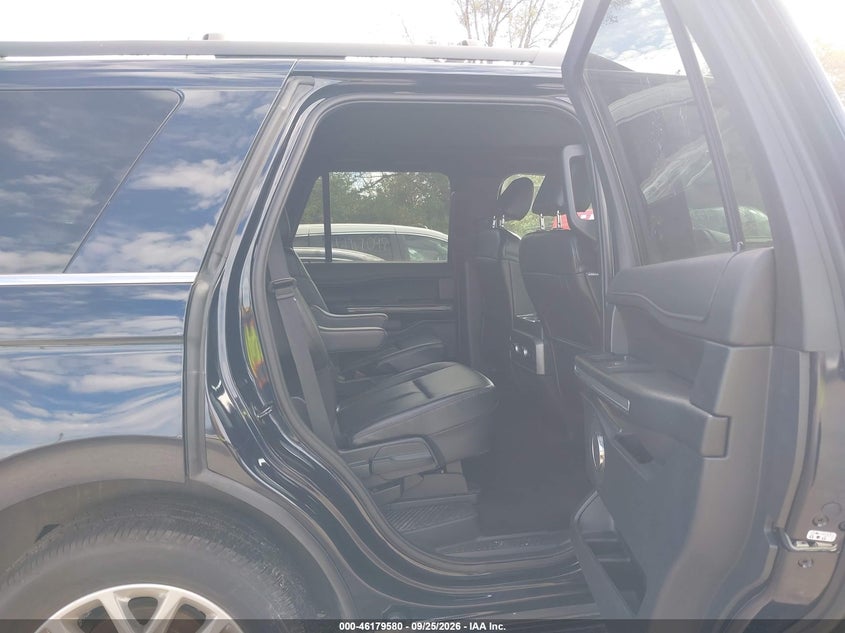 FORD EXPEDITION 2021 VIN 1FMJU1JT3MEA61841