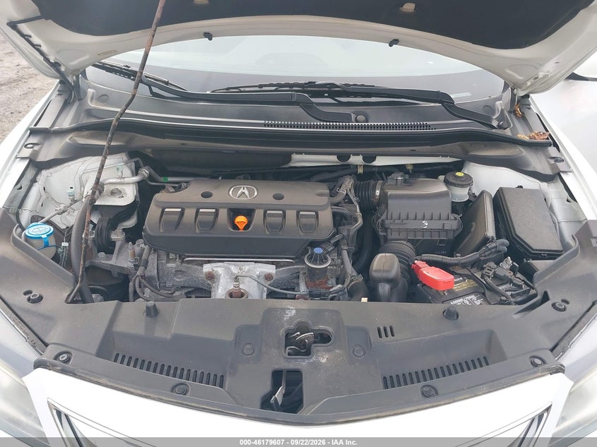 2015 ACURA ILX 2.0L · Фото 10