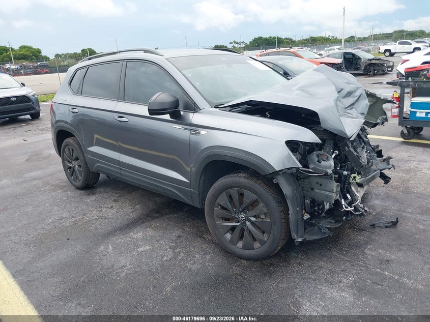 Vin: 3vv5x7b28rm051461, lot: 46679556, volkswagen taos 1.5t s 2024 img_1
