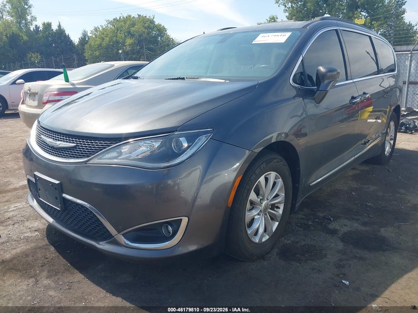 Vin: 2c4rc1bg6hr503497, lot: 46679670, chrysler pacifica touring-l 20172