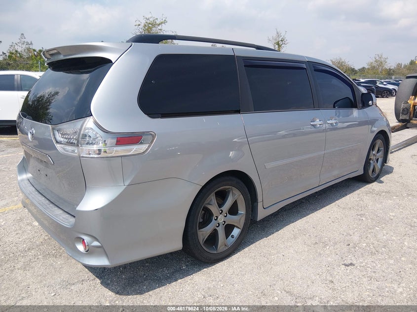 Vin: 5tdxk3dc4ds340835, lot: 46679684, toyota sienna se 8 passenger 20134