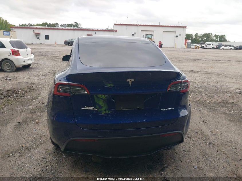 TESLA MODEL Y - zdjęcie 16