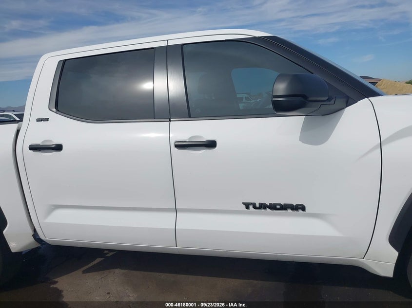 TOYOTA TUNDRA 4WD - zdjęcie 13
