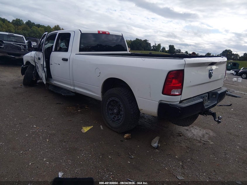 Vin: 3c6ur5hl5jg161001, lot: 46679864, ram 2500 tradesman  4x4 8' box 20183