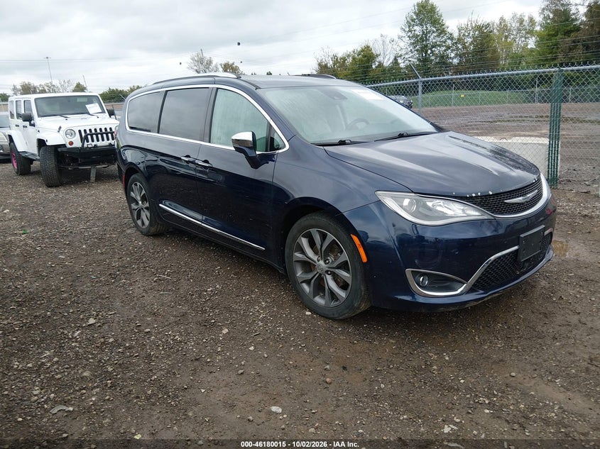 Vin: 2c4rc1gg0hr633459, lot: 46679875, chrysler pacifica limited 2017 img_1