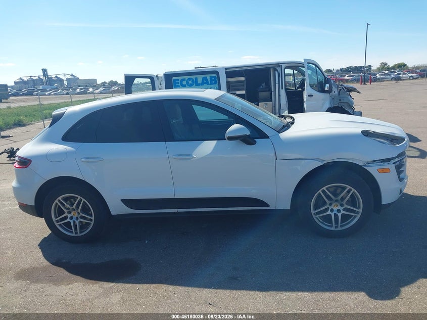 PORSCHE MACAN - zdjęcie 13