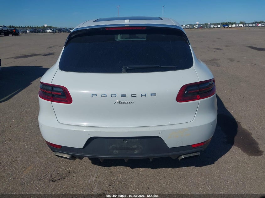 PORSCHE MACAN - zdjęcie 16
