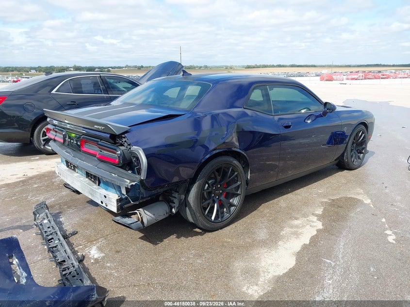 DODGE CHALLENGER - zdjęcie 4