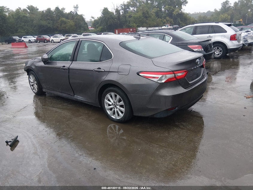 Vin: 4t1b11hk1ku797982, lot: 46679975, toyota camry le 20193