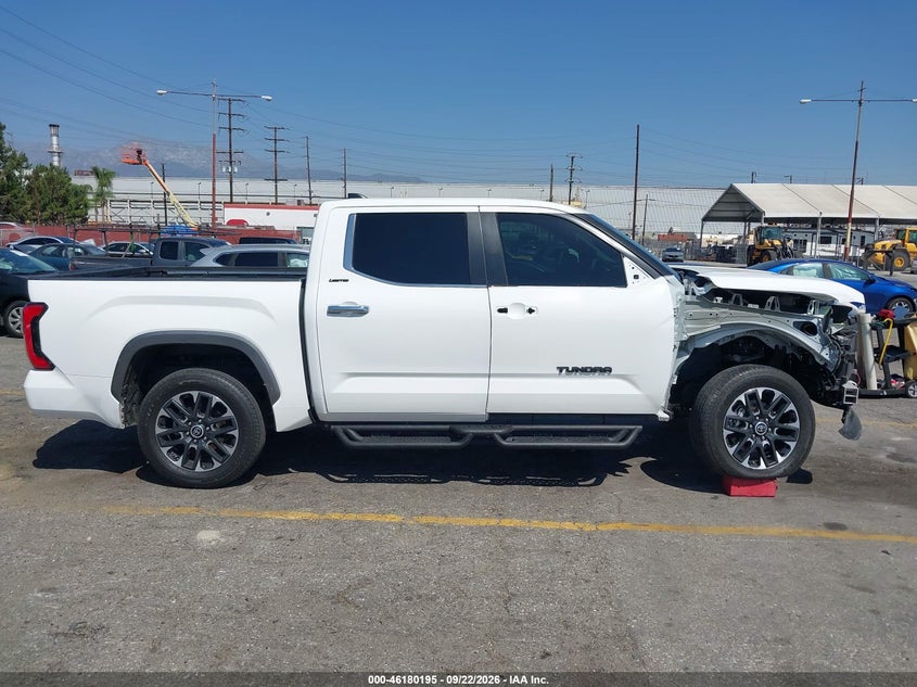 TOYOTA TUNDRA - zdjęcie 14