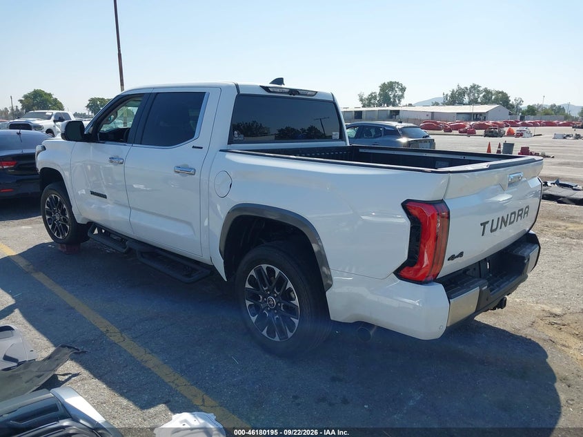 TOYOTA TUNDRA - zdjęcie 3