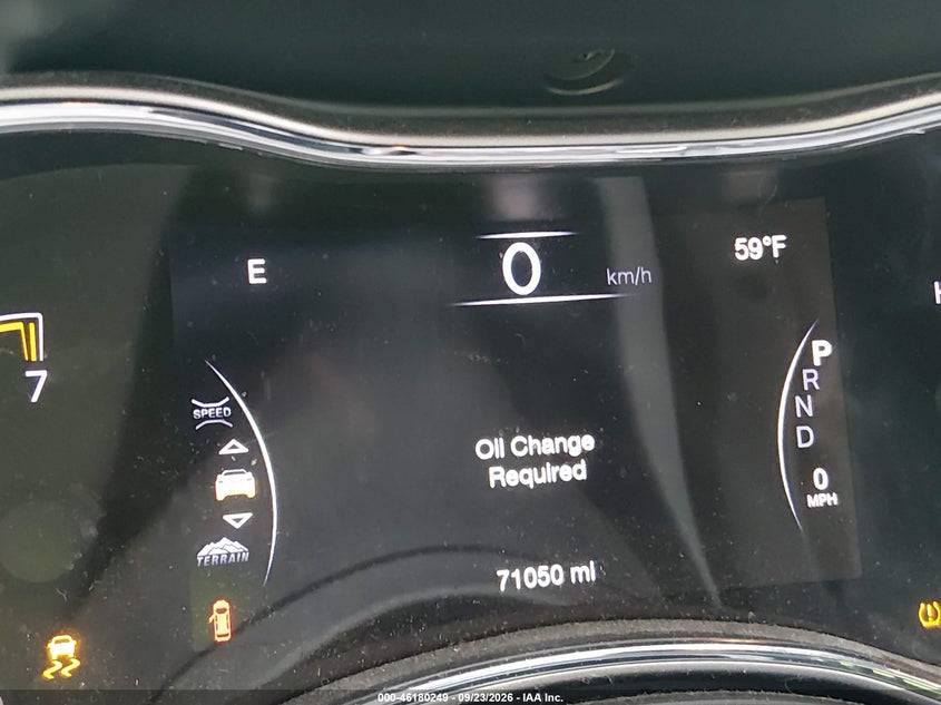 JEEP GRAND CHEROKEE - zdjęcie 15