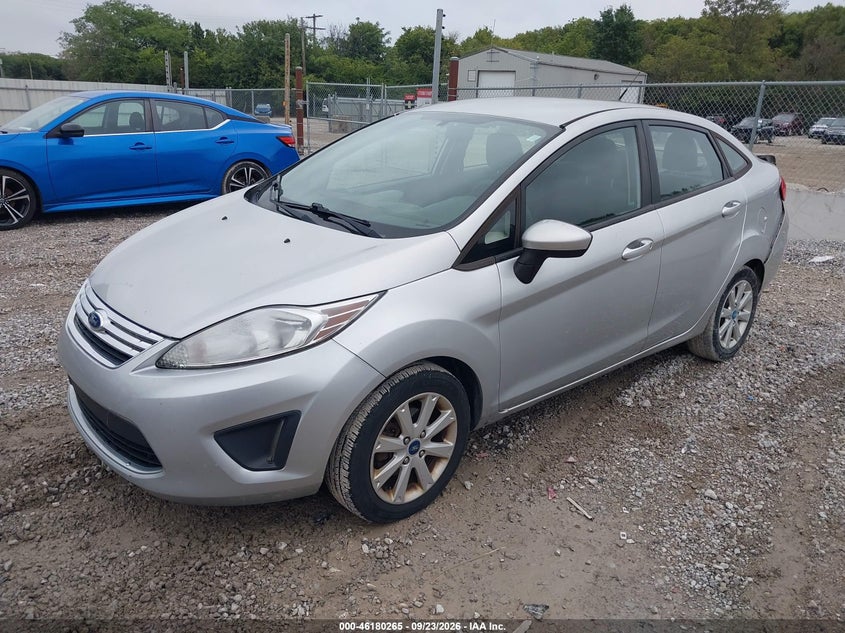 Vin: 3fadp4bj3cm158009, lot: 46680126, ford fiesta se 20122