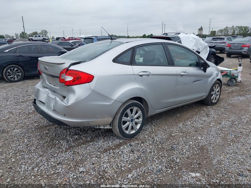 Vin: 3fadp4bj3cm158009, lot: 46680126, ford fiesta se 20124