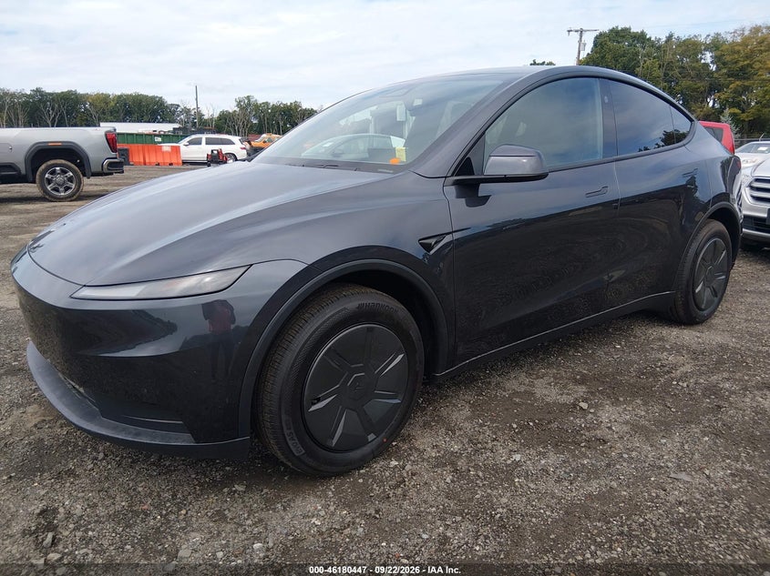 2026 Tesla Model Y, Прісна вода, IAAI, VIN 7SAYGDED0TF672456 — фото 2