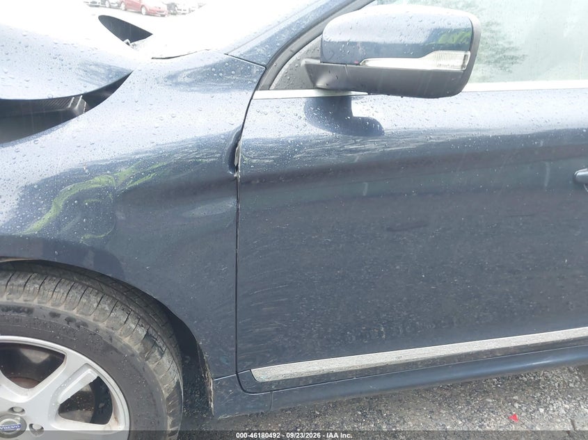 VOLVO XC60 2015 VIN YV4902RC7F2580048